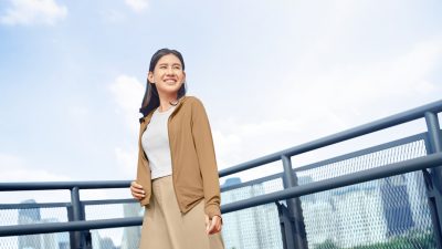 UNIQLO Klaim Teknologi Pakaiannya Mampu Halau 90% Sinar Ultra Violet