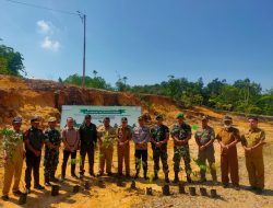 Sambut HUT ke-33, FIFGROUP TANAM Ribuan Pohon di Sanggau