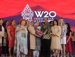 W20 Sebagai Engagement Group Pertama Serahkan Komunike Kepada G20 Presidensi Indonesia