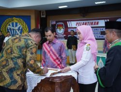 Ketua KPU Lantik 30 PPK se-Kota Pontianak Jelang Pemilu 2024