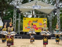 Semarak Pesta Rakyat IM3 Bersama Paket Freedom Internet