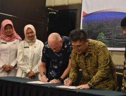 CU Keling Kumang dan PT HKD Jalin Kemitraan dengan USAID SEGAR