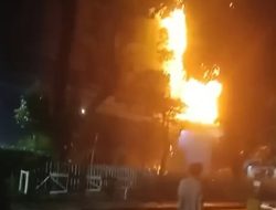 Gedung LBH-YLBHI di Jalan Diponegoro Jakarta Pusat Terbakar