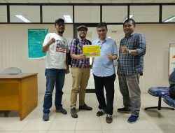 SPCI Hadiahi Jamu “Masuk Angin” untuk Mediator Sudis Nakertransgi Jaksel