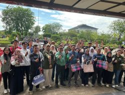 Berkolaborasi Perkuat Komitmen Kurangi Sampah Plastik