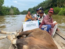 YBM PLN UIP KLB Salurkan Ratusan Paket Daging ke Pedalaman Bengkayang