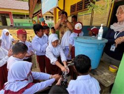 Edukasi PHBS DIB Care Dukung Tumbuh Kembang dan Konsentrasi Belajar Anak-Anak Desa Pelapis