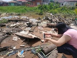 Warga Terdampak Banjir Ikuti Pelatihan Photovoice di Pontianak