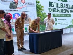 Benteng Pesisir Kalbar Terancam Alih Fungsi, Sekda Harisson Sahkan Rencana Aksi Mangrove 2026