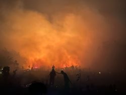 Posko Solidaritas Rakyat Borneo Perkuat Pemadam Api Karhutla